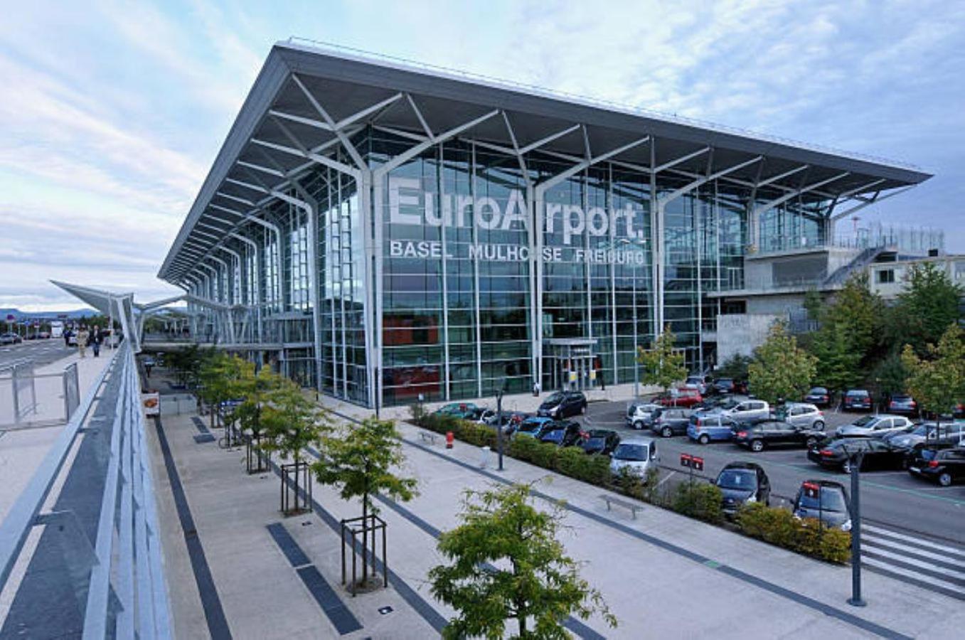 Hotel Berlioz Euroairport Basel - Mulhouse - Freiburg Saint-Louis  Exterior photo
